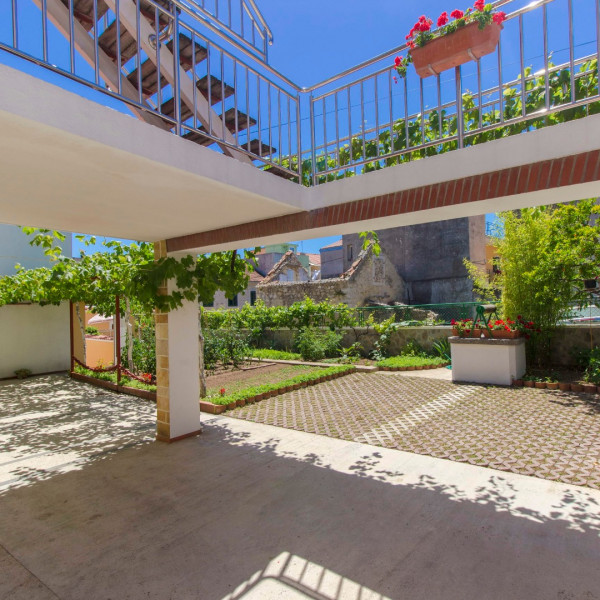 Apartmani Konta, Apartmani Konta Vodice