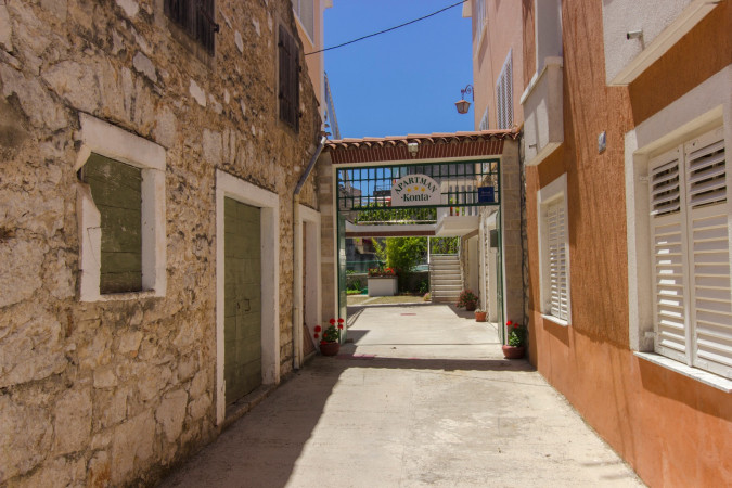 Apartments Konta Exterior, Apartmani Konta Vodice